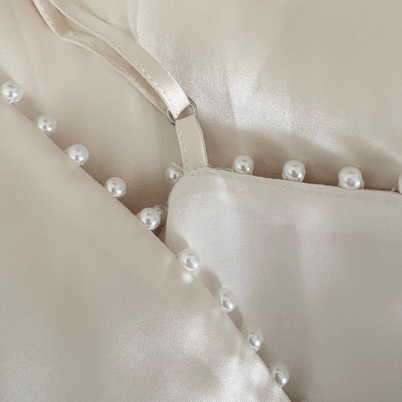 CAMI NYC Beige mariana cami top pearl trim 100 % Silk soft as feather size XS - Picture 11 of 12
